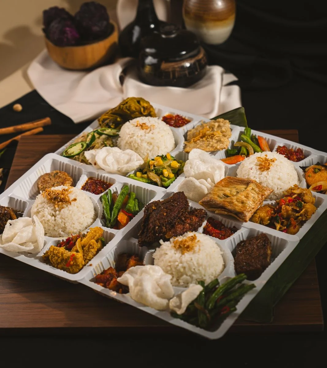 Deretan nasi box Saji Box Premium catering Umasaji Bandung