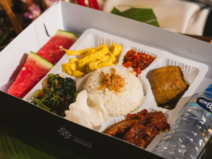 Nasi Pindang Balado — Saji Box Premium