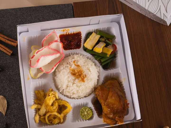 Nasi Tongseng Ayam — Saji Box Reguler